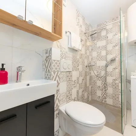 House Niko M With 6 Apartamento Split