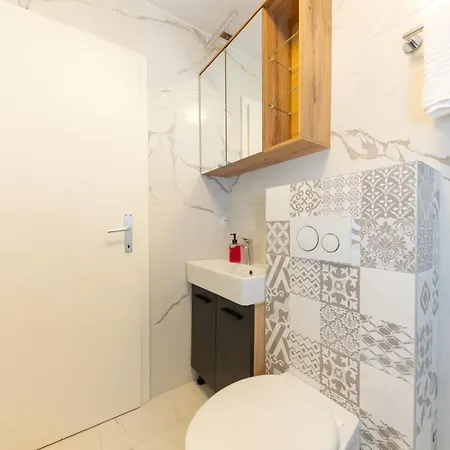 アパート House Niko M With 6 スプリト