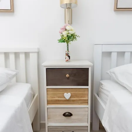 House Niko M With 6 * Split