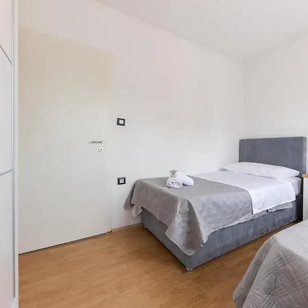 Apartamento House Niko M With 6 Split