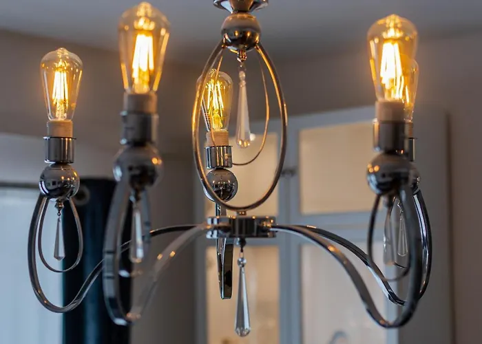 House Niko M With 6 Apartament Split