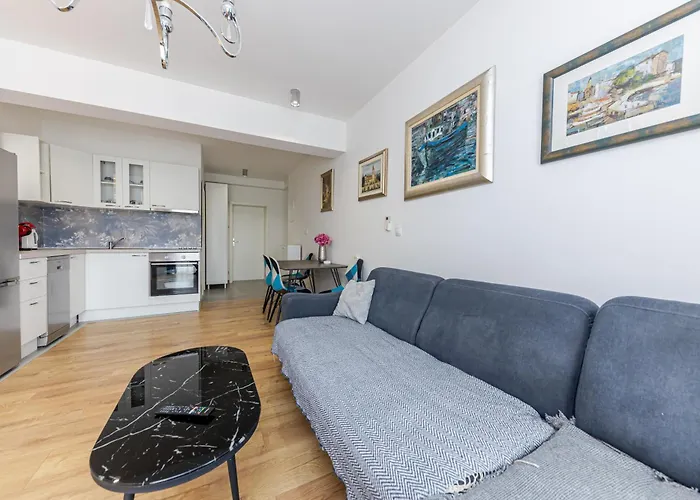 Apartament House Niko M With 6 *