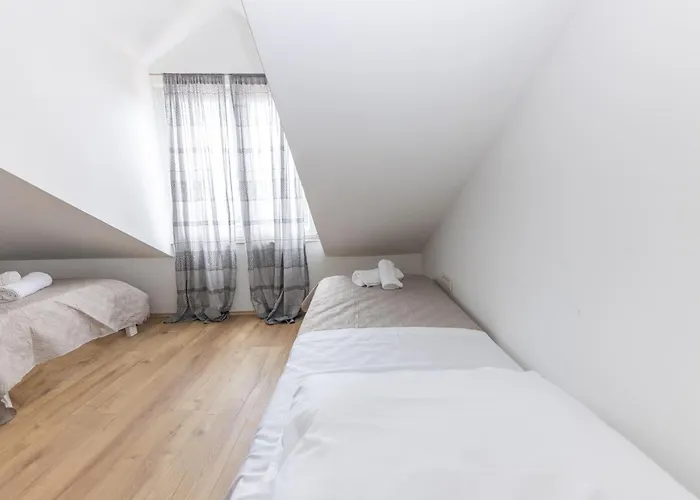 Apartament House Niko M With 6 *