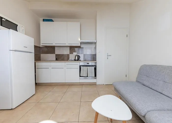 Apartament House Niko M With 6