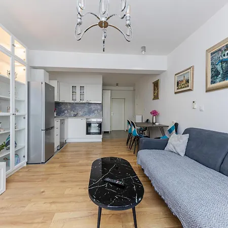 Apartman House Niko M With 6