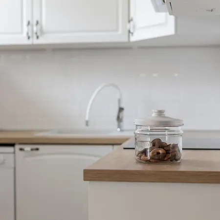 House Niko M With 6 Apartman *